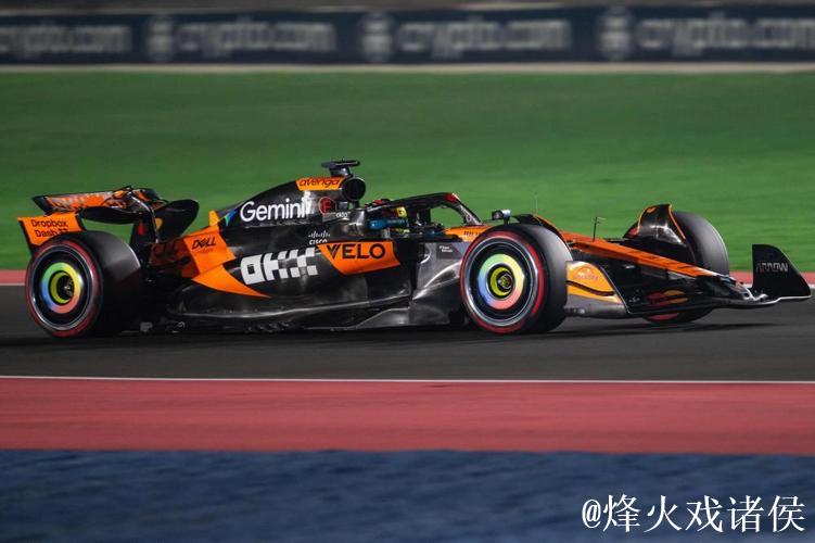 F1荷兰站排位赛:皮亚斯特里夺杆位,维斯塔潘位列第三 F1荷兰站排位赛:皮亚斯特里夺杆位,维斯塔潘位列第三